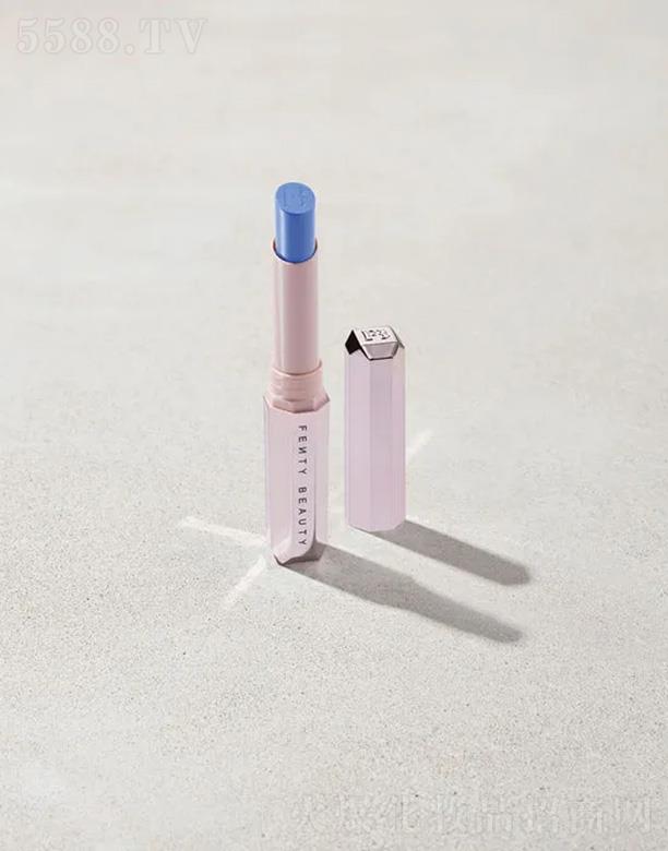 Fenty BeautyzqСF־Æڼt^{ͿĨ󲻕ɫ